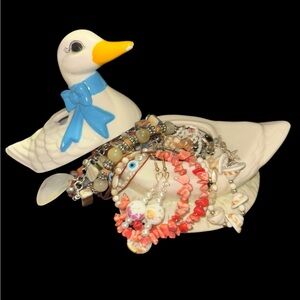 Mystery Beach Theme Jewelry Jar